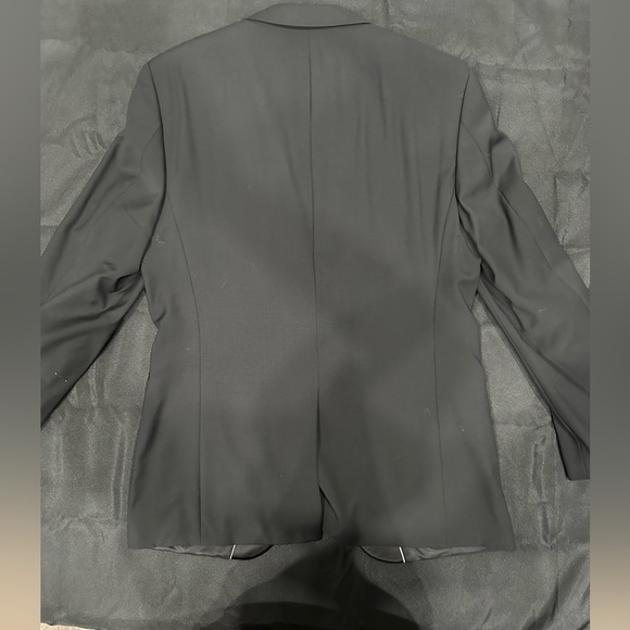 Hugo Boss Tuxedo kit - Picture 11 of 15